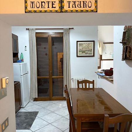 Monte Tauro Apartment Taormina Kültér fotó